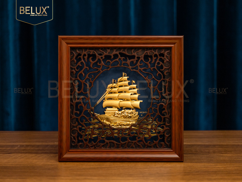 Tranh Thuận Buồm Xuôi Gió Dát Vàng 24k nền xanh 20×20cm